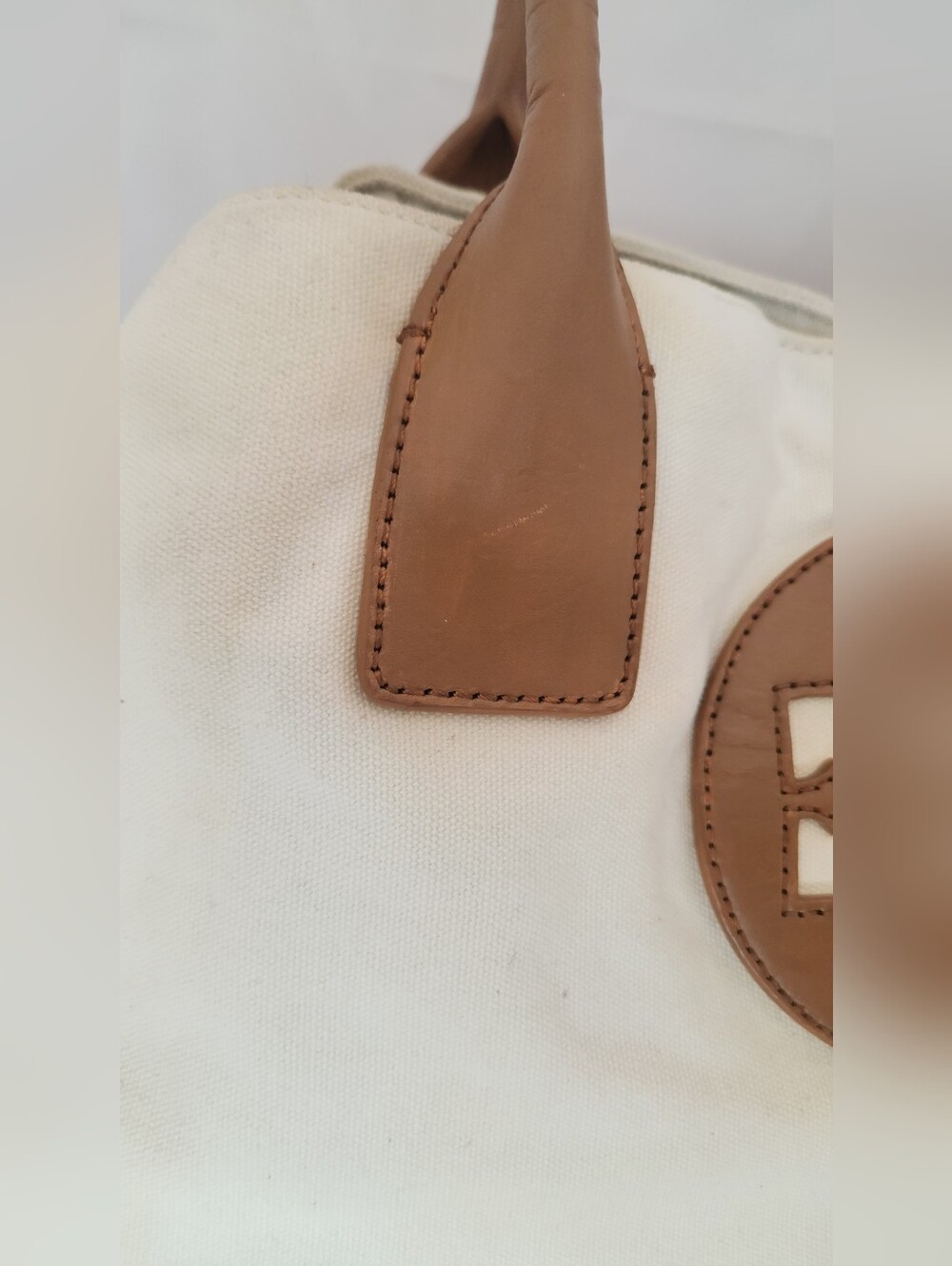 Tory Burch Cream and Red Canvas Tote with Tan Leather Trim Nearly PERCECT - Picture 8 of 13